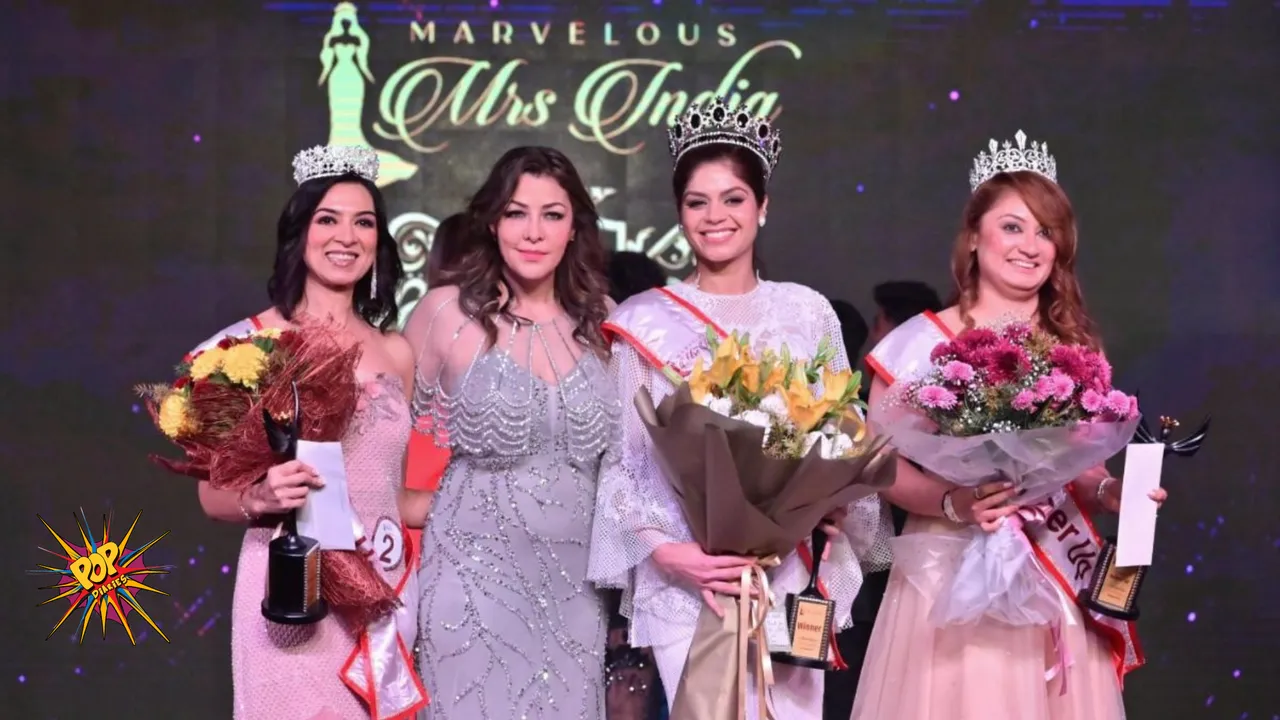 Winners of MMI 24 with Dr Aditi Govitrikar Truly Marvellous Truly Mrs Truly India beauty pageant.png