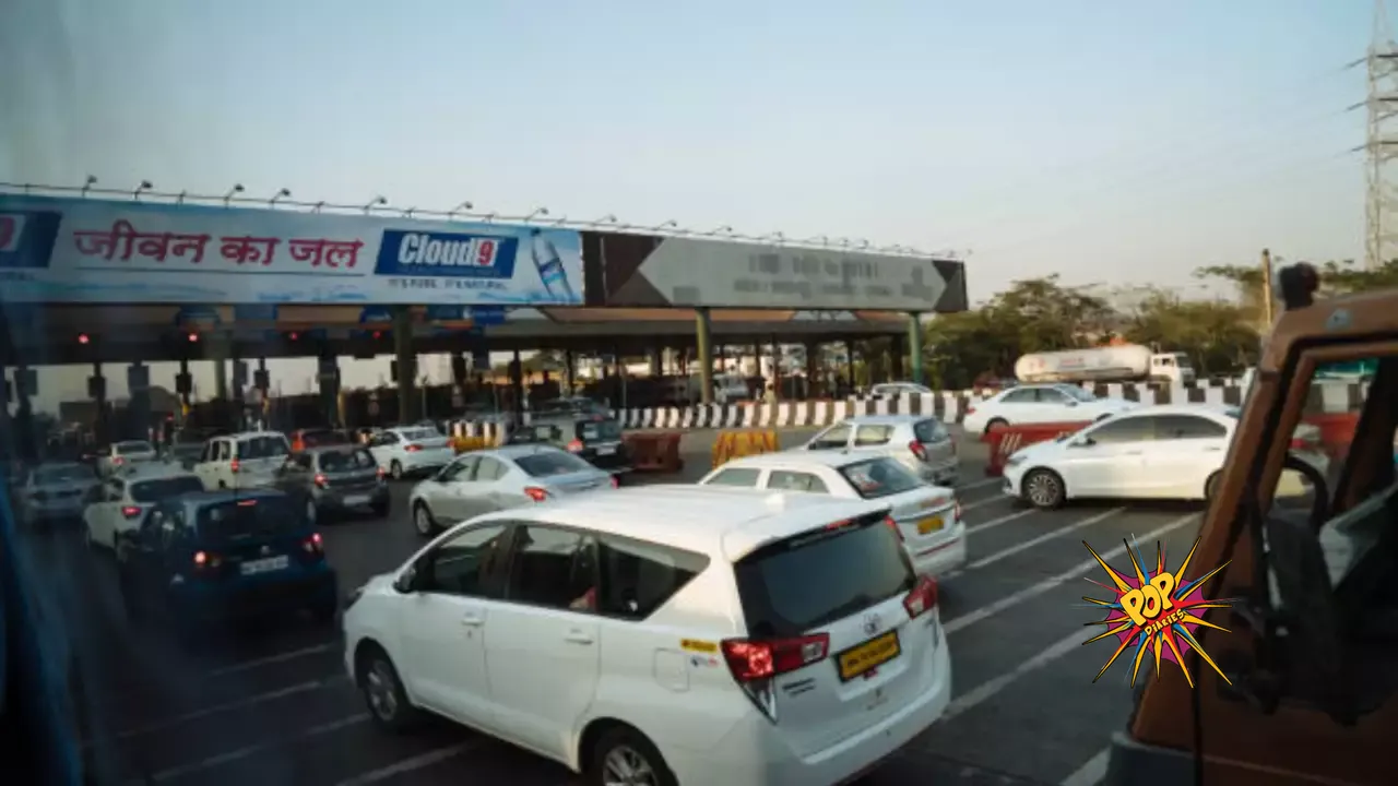 WTF NEWS Illegal Toll Plaza Setup in Gujarat Earned More Than 50 Crores in 1 5 Years.png
