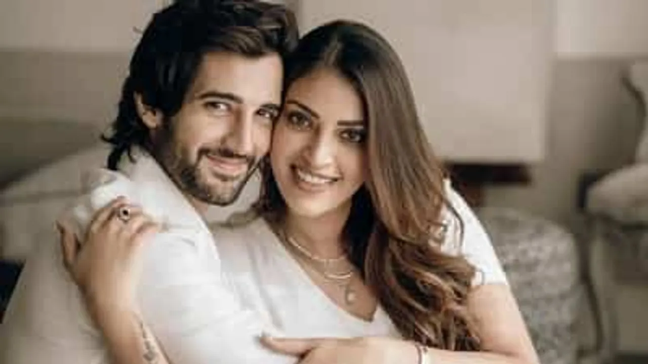 Aditya Seal says Anushka Ranjan reacted to papa calling her 'Bhabhiji' by asking 'since when did he turn into your brother'!