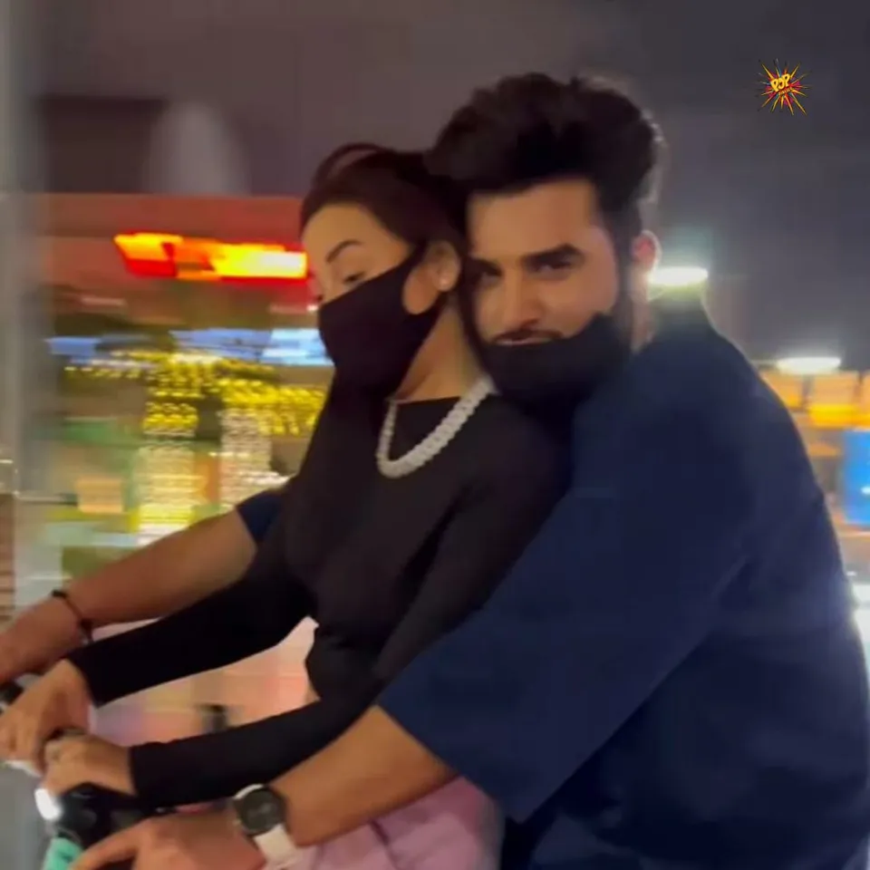 PaHira fans go crazy after Paras Chhabra and Mahira Sharma are seen taking a joyride on the streets of Dubai, call them 'Cutest of all'