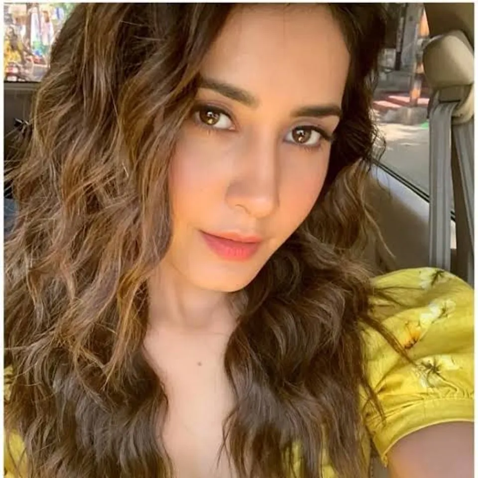 Raashi Khanna piques the interest of the public with a glimpse of a song shoot from her upcoming film 'Sardar'!