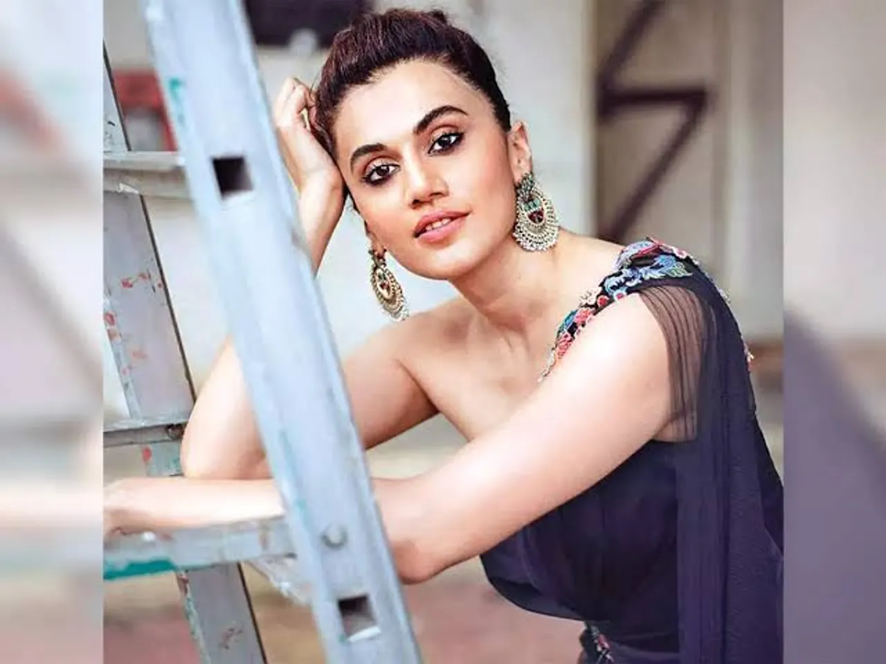 Taapsee Pannu bags Indian Film Institute’s Best Actor (Female) 2021 award for ‘Haseen Dilruba’!