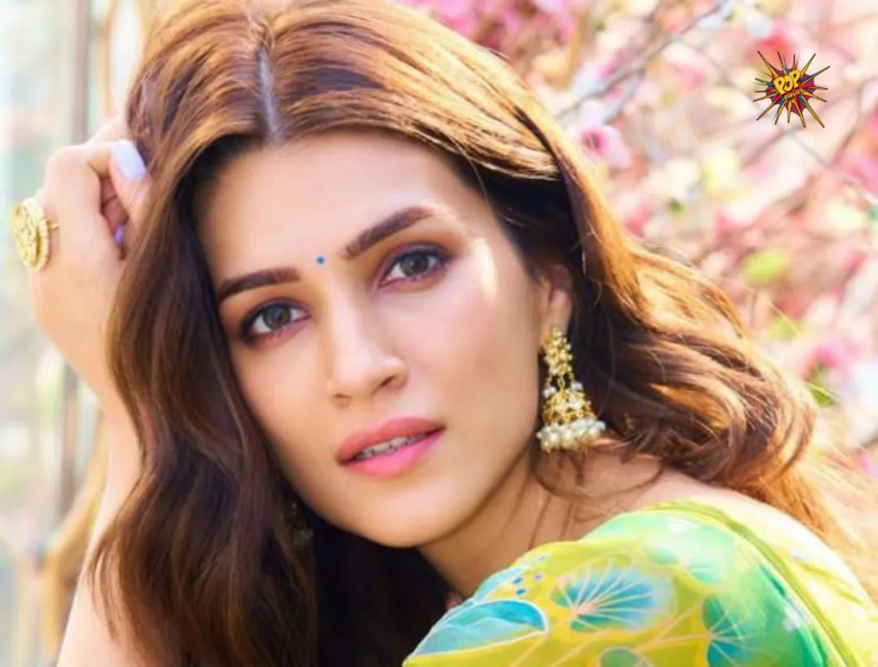 This is how the leading actress, Kriti Sanon picked details for her role as a director, in Bachchhan Paandey!