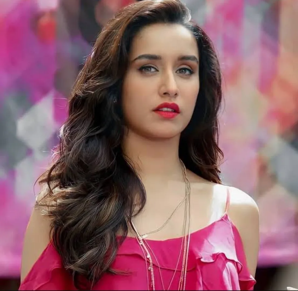 Shraddha Kapoor turns officiator for her makeup artist's wedding ceremony!