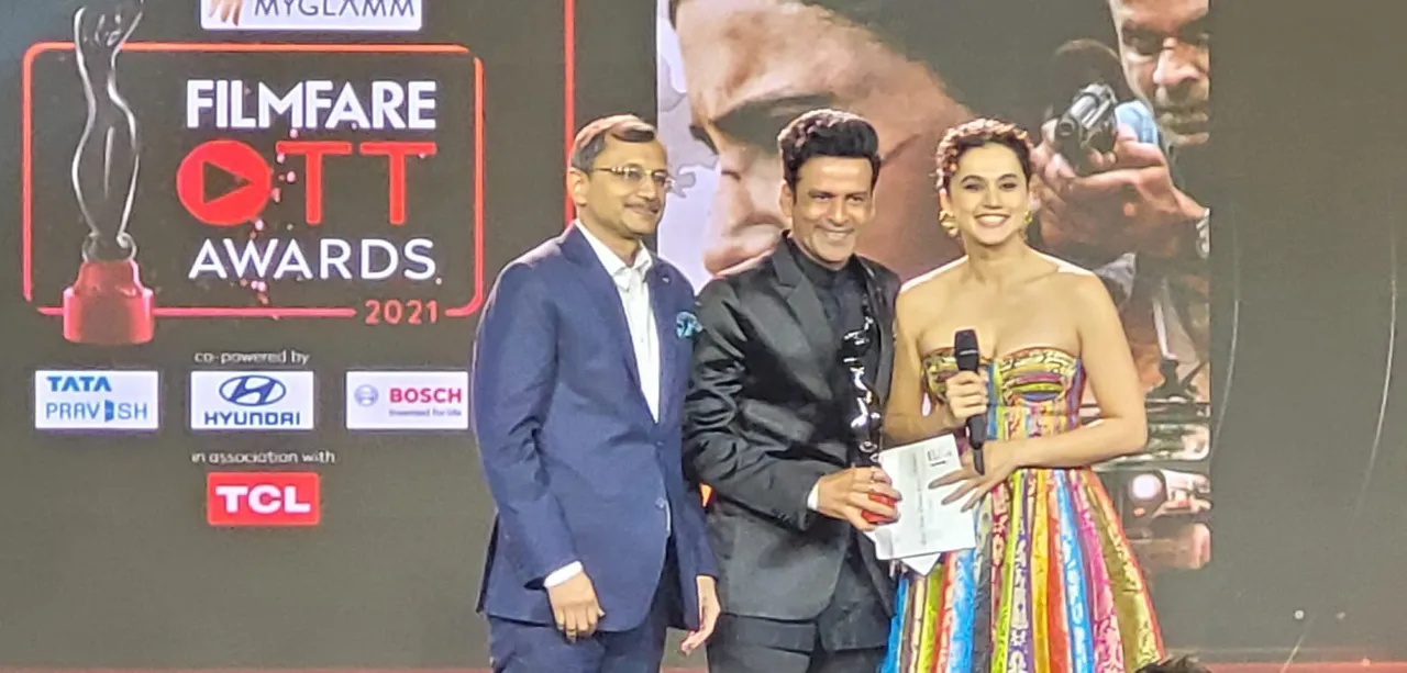 Amazon prime video bags 7 wins at Myglamm Filmfare ott awards 2021 ; The family man & Mirzapur recognised in key categories!