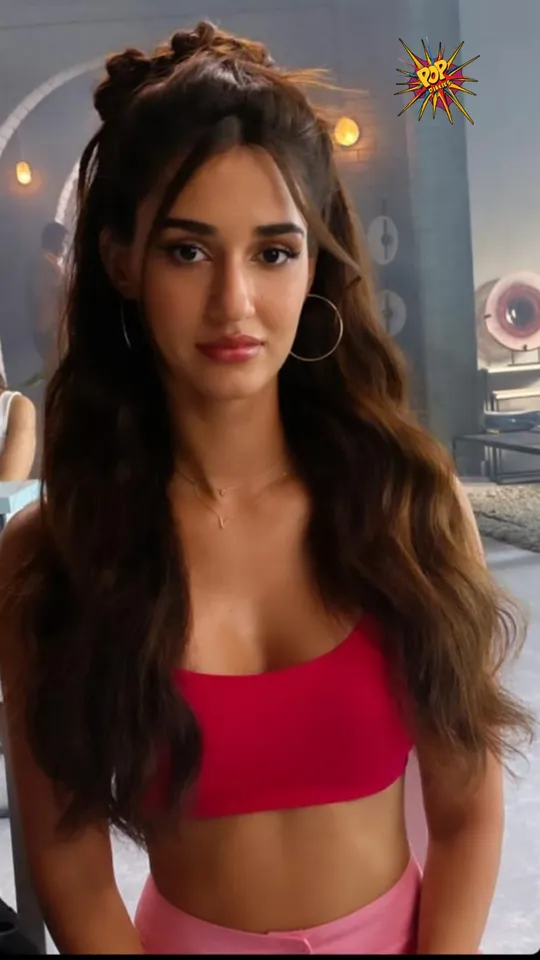<em>Disha Patani is completely enjoying the shoot vibe; blossoms in these super chill outfits</em>