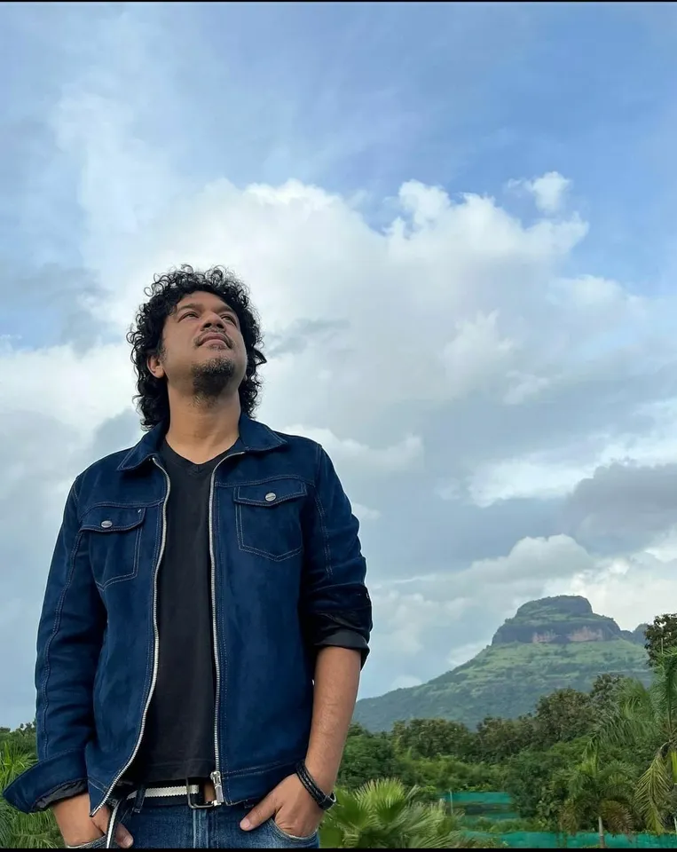 Papon Says 'birthdays are special with my special people' !