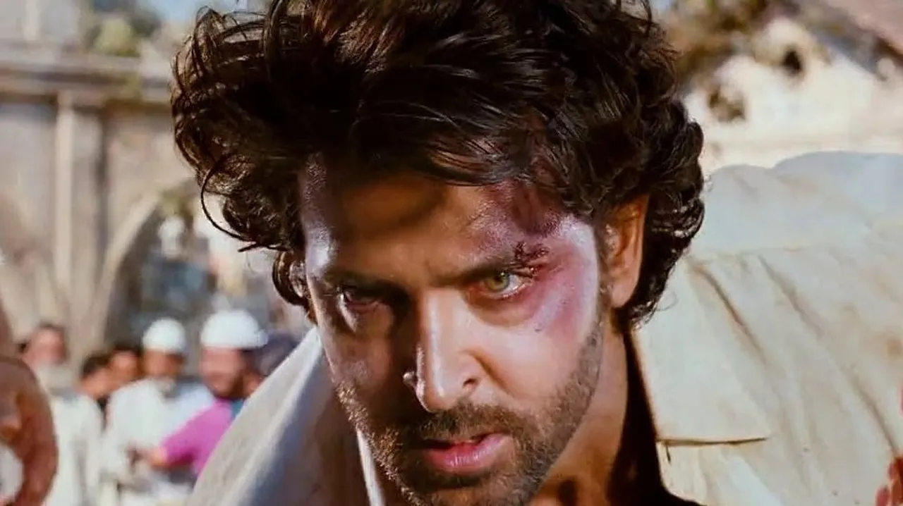 10 Years of 'Agneepath': Hrithik Roshan relives the anxiety and towering responsibility he felt during the remake, Vijay Dinanath Chauhan breathes fire & soul in the battle of revenge!