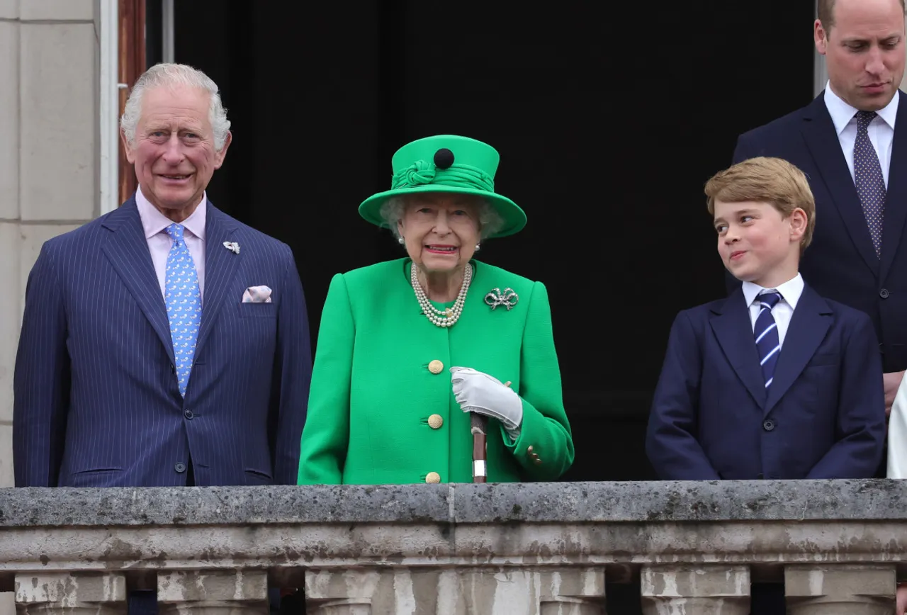 Queen Elizabeth II Jubilee celebration: pictures go viral, here's some highlights!