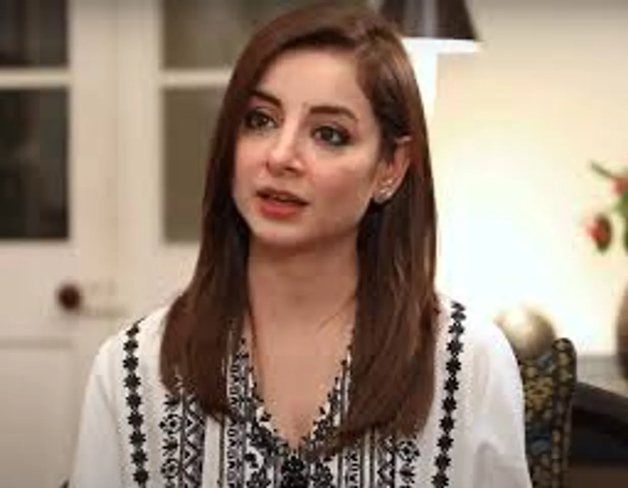 “A lot of women need to see those kinds of ideals and heroic women that they can follow”, says Sarwat Gilani!