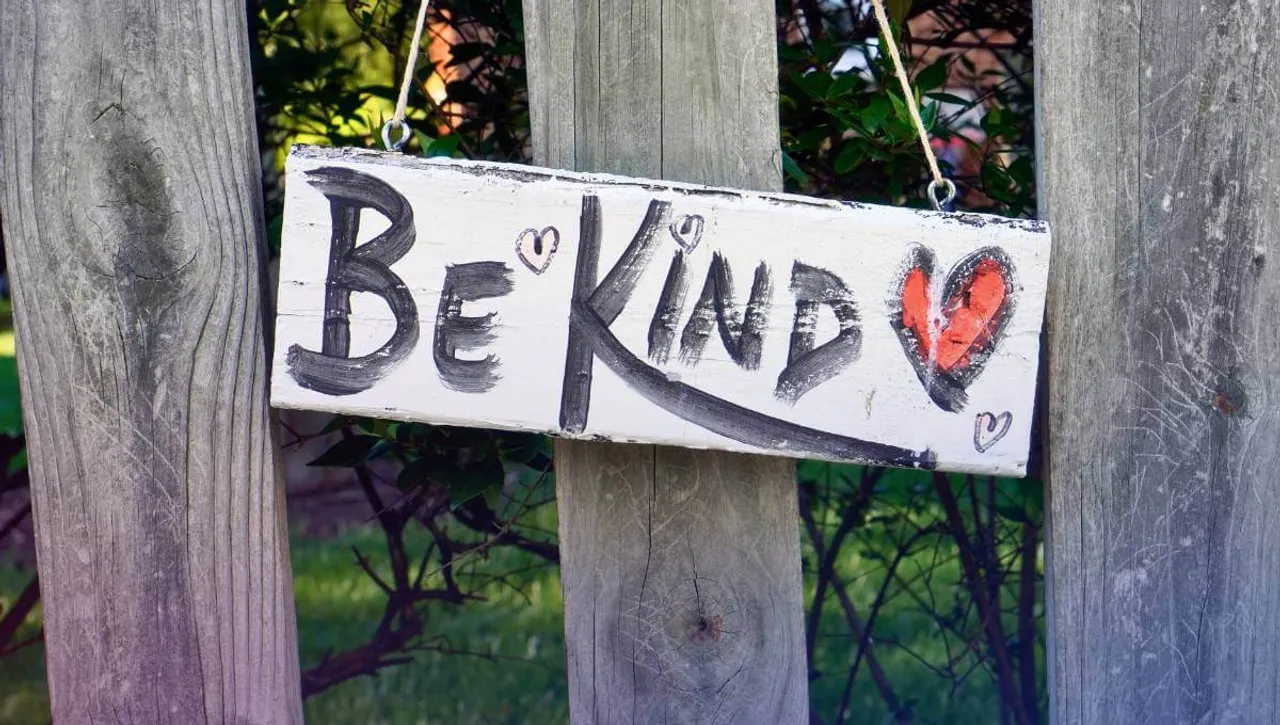 100+ World Kindness Day Wishes, Quotes, and Captions