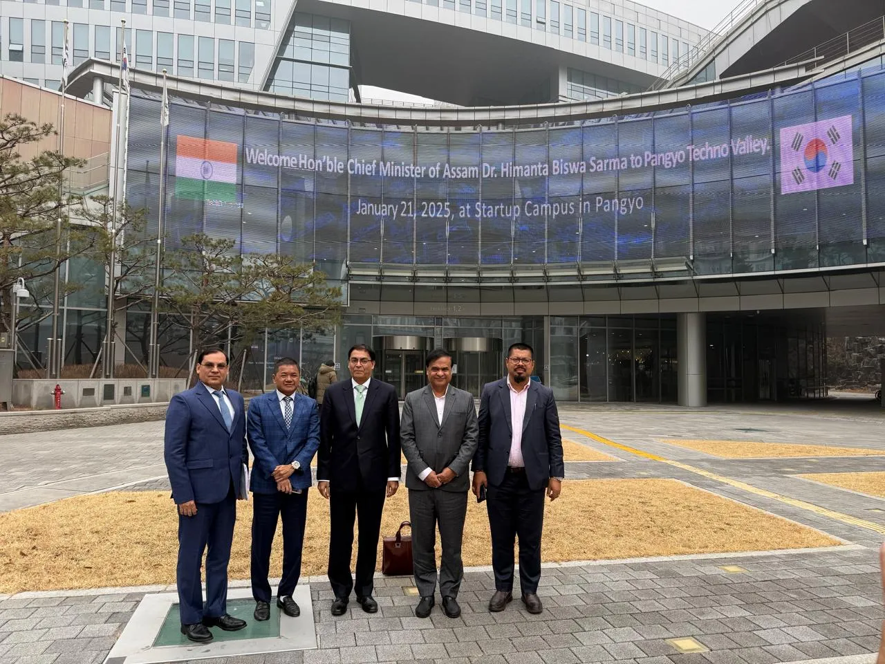 cfa67eeb-fe16-46b2-a2f7-5eb0b24bb542