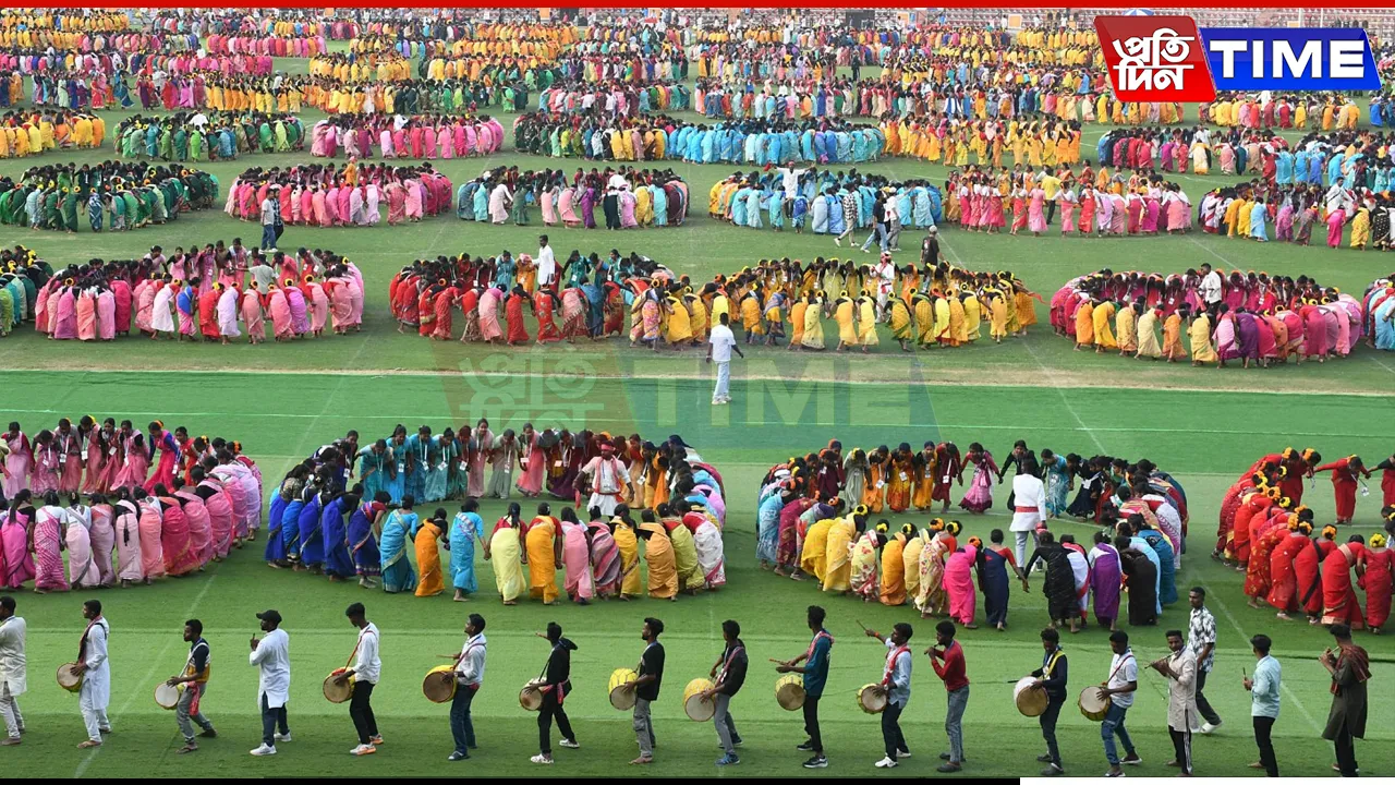 'Jhumoir Binondini’ Participants to Receive Rs 25,000 Each, Announces Assam CM
