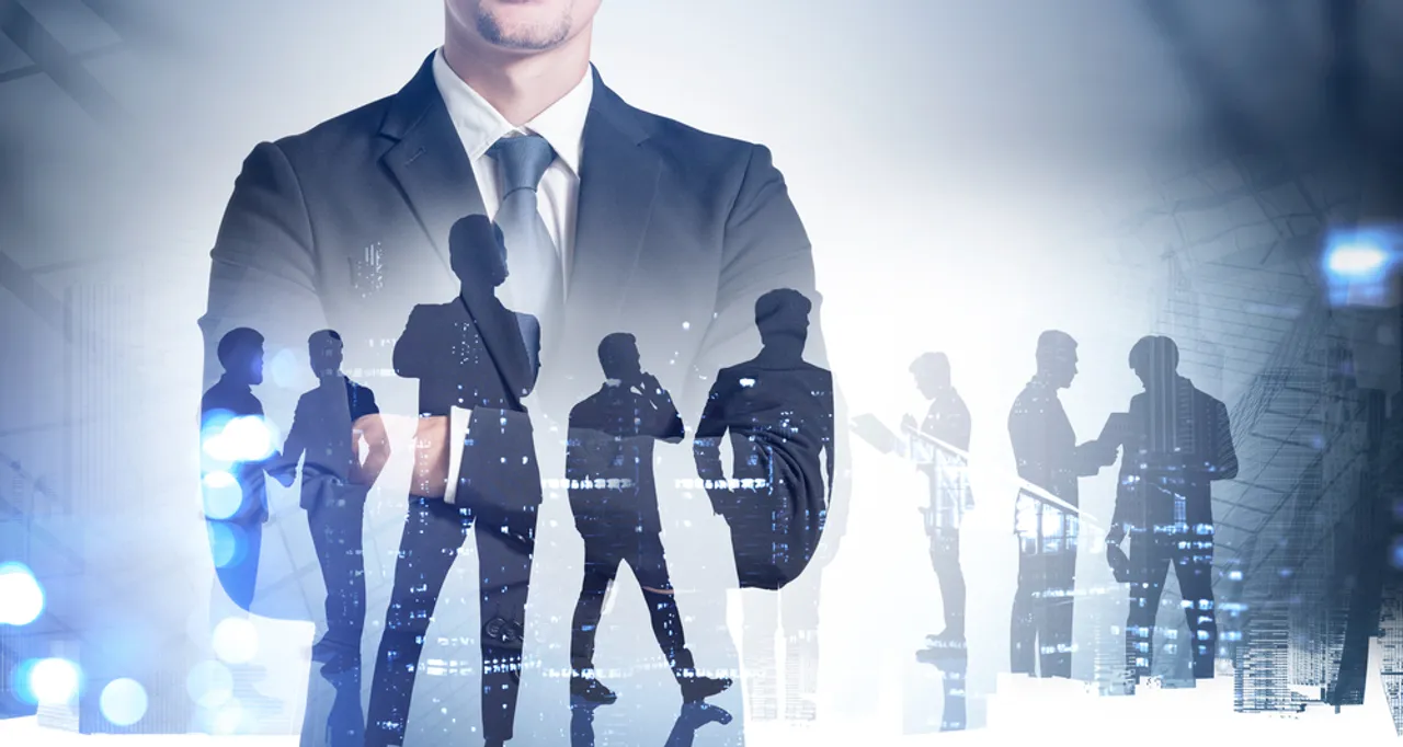 India’s Services Sector Rebounds in February, Employment Surges