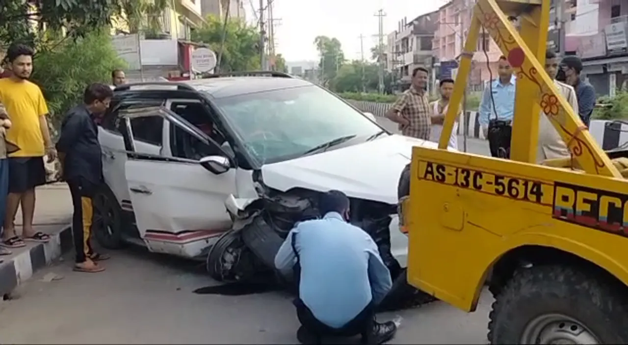 Guwahati: Woman Crashes Car Into Divider, Locals Allege Drunk Driving