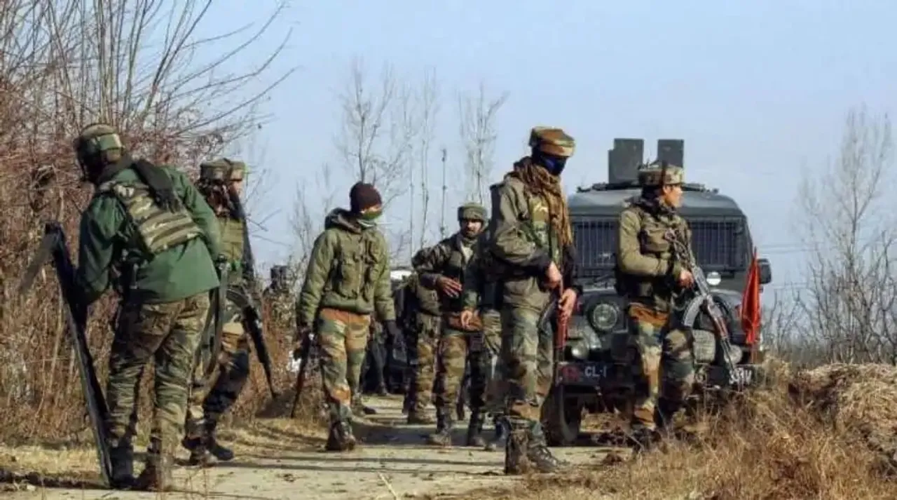 Two Soldiers Martyred, Two Injured in J&K's Kishtwar Gunbattle