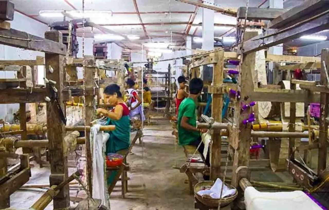 Sualkuchi Weavers Allege Counterfeit Clothes Sold Under Their Name
