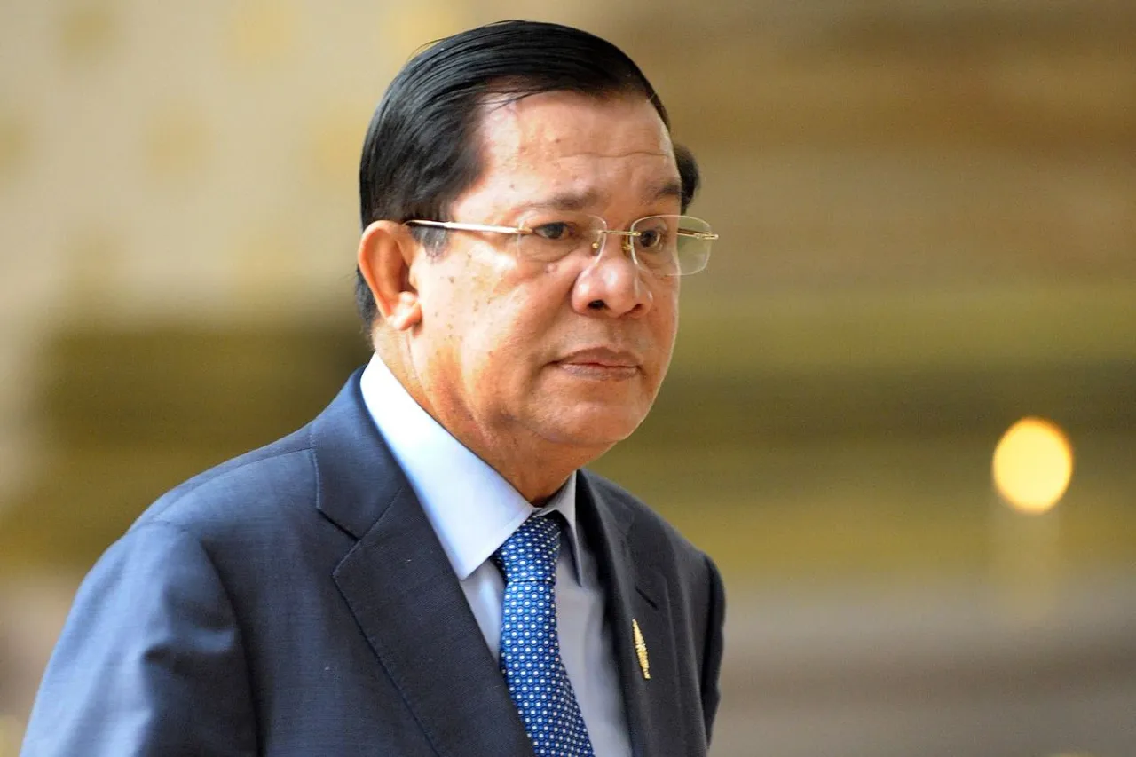 Cambodian PM Hun Sen Tests Positive for COVID-19 After Hosting Summit