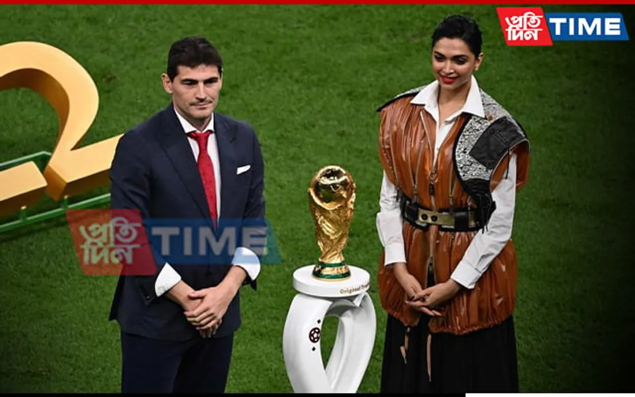 Deepika Padukone Unveils FIFA WC Trophy in Qatar