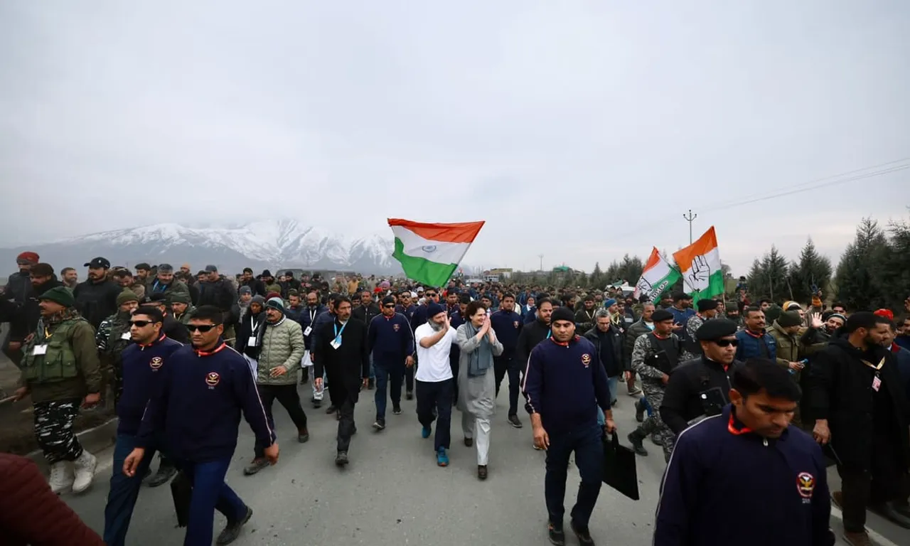 Bharat Jodo Yatra’s Final Leg Resumes in Srinagar