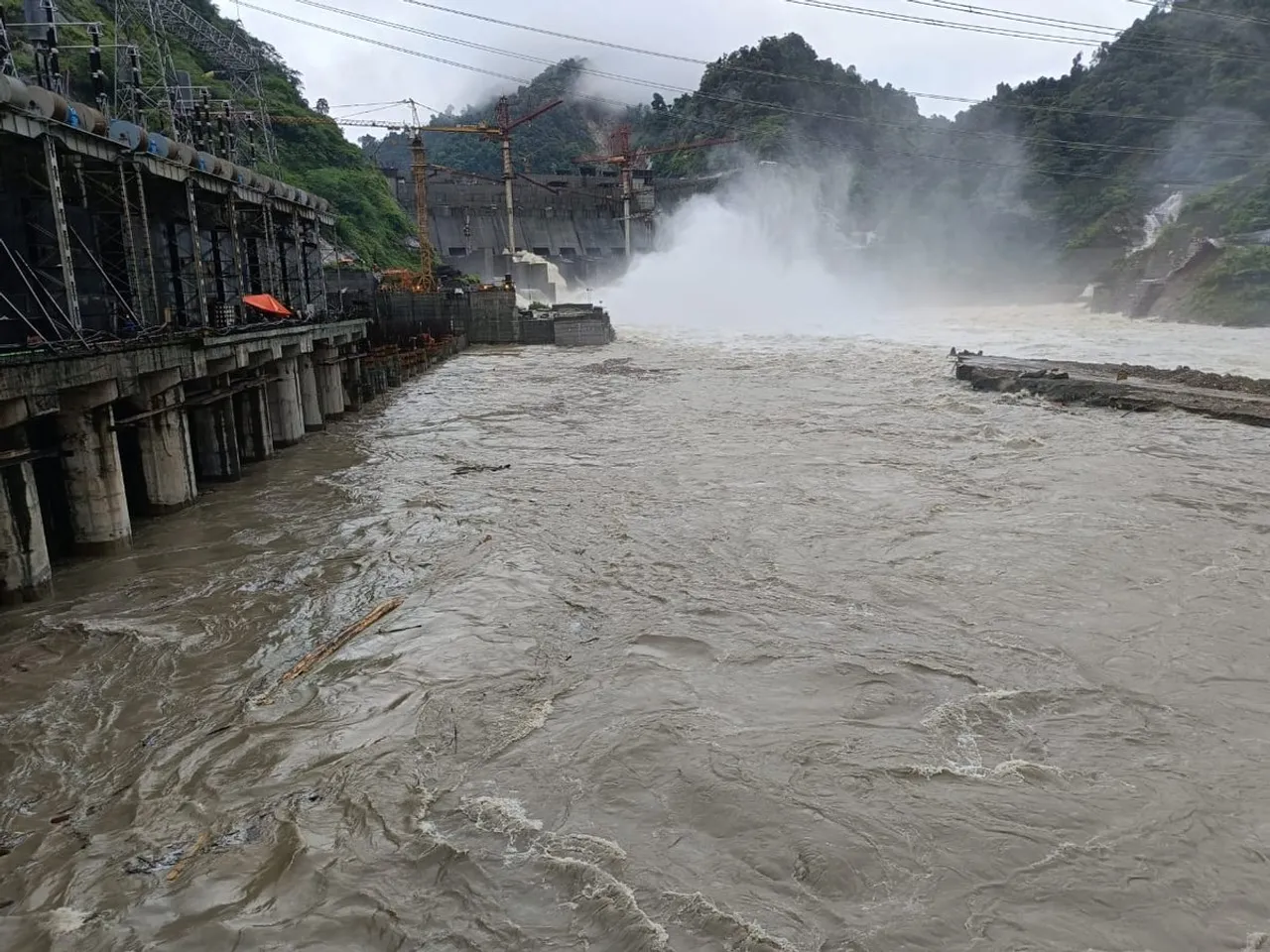 Lower Subansiri's Power House Dyke Breached Causing Concern for Locals