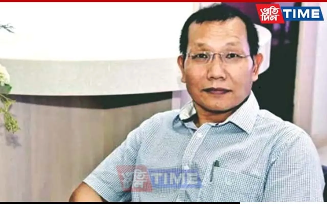 Former Mizoram Chief Secretary Lalnunmawia Chuaungo Joins Congress