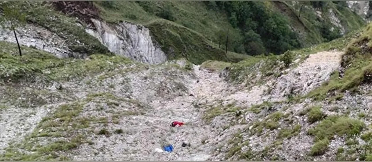 9 Killed After Car Falls into Ditch in Uttarakhand