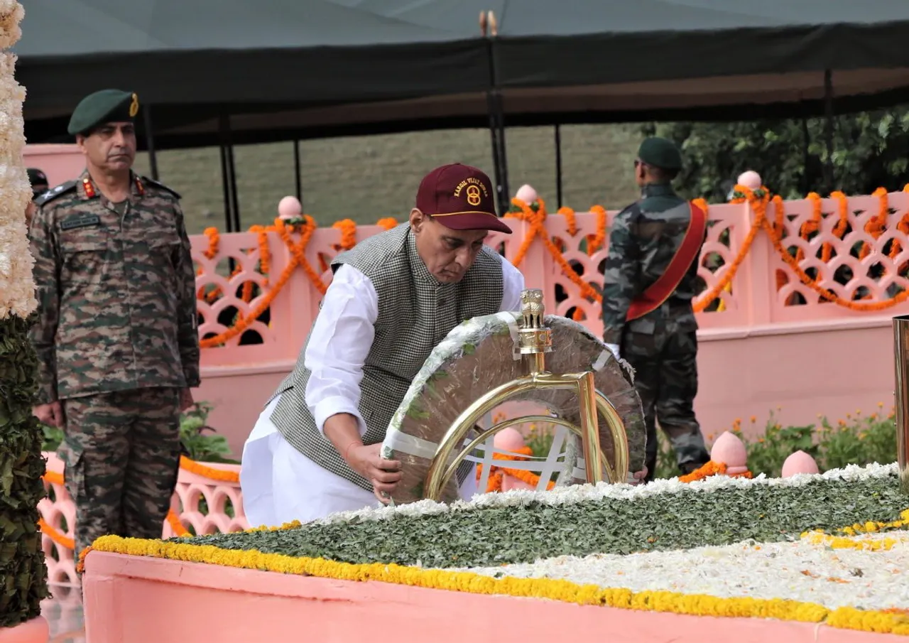 Nation Pays Tribute to 1999 Kargil War Heroes on Kargil Vijay Diwas