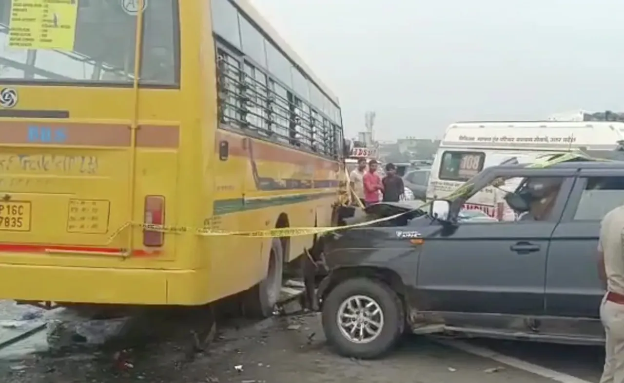 UP: 6 Dead as School Bus On Wrong Lane Crashes Into Car