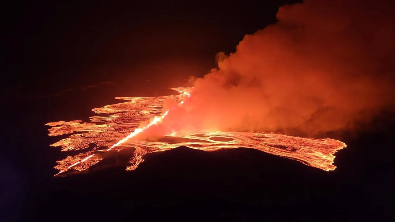 Volcano Eruption in Iceland Forces Residents of Blue Lagoon to Evacuate