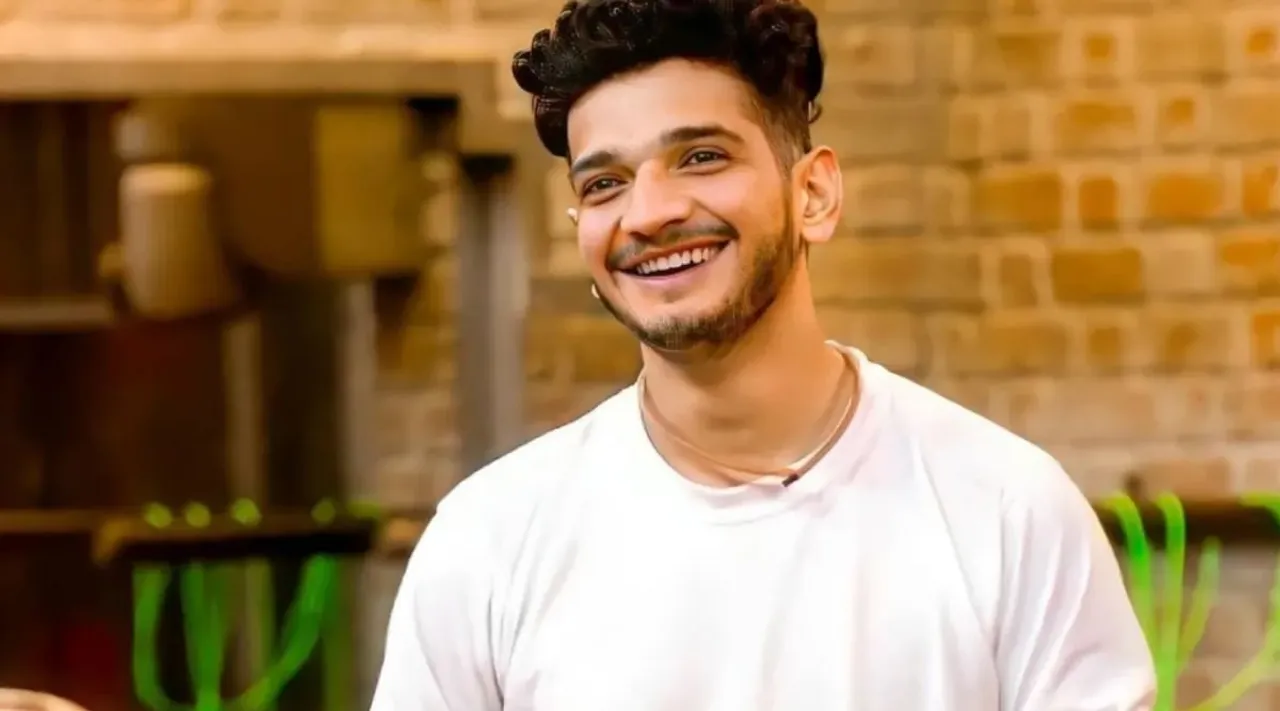 Comedian Munawar Faruqui Briefly Detained In Mumbai Hookah Bar Raid