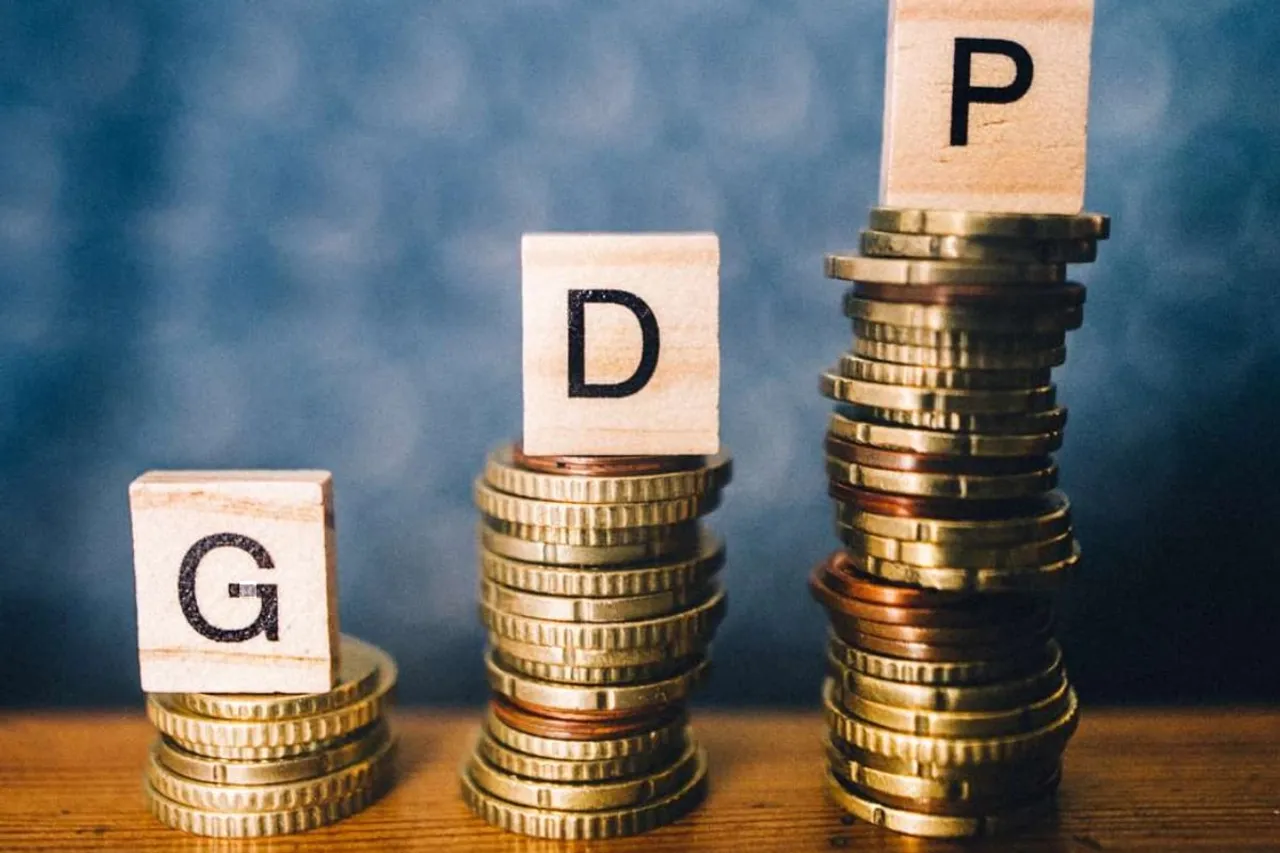 India to Overtake Japan as World's 4th Largest Economy by 2025: Amitabh Kant