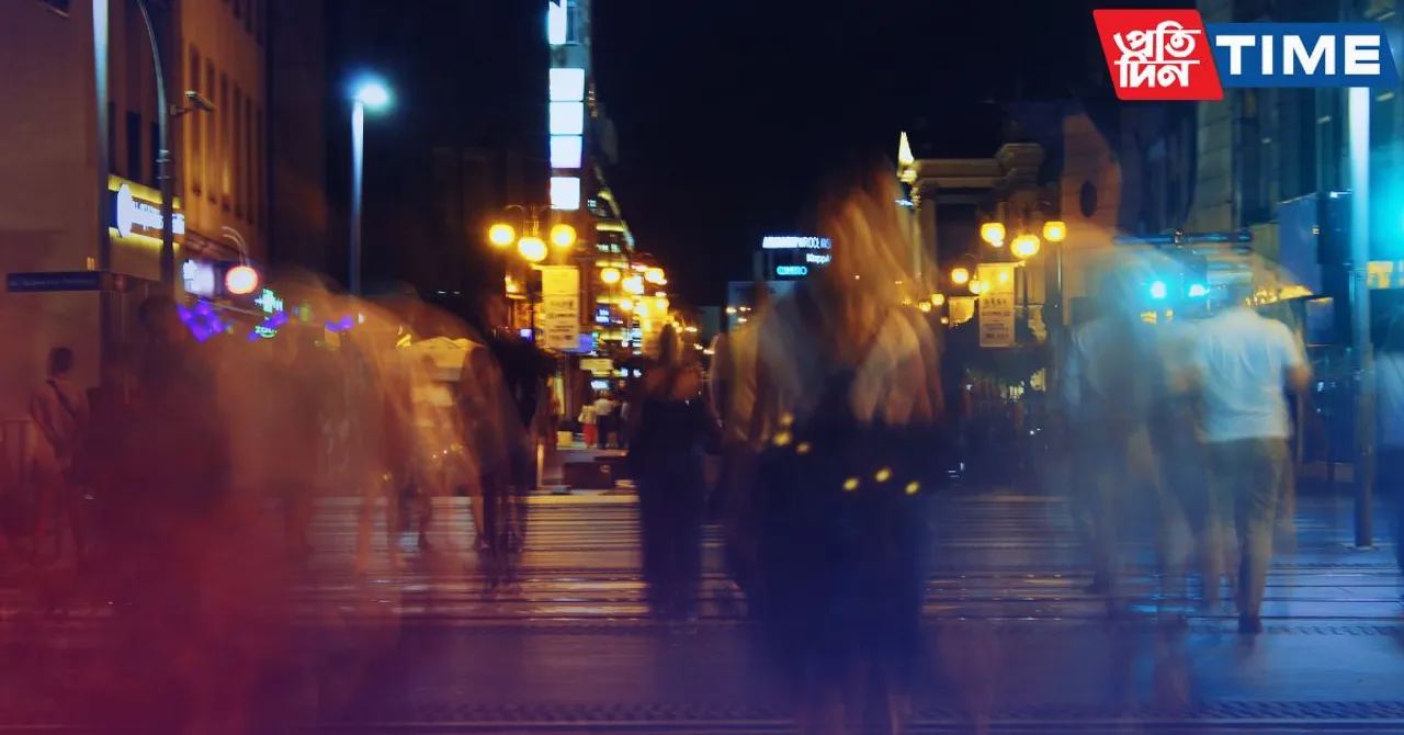 Blurry Captions for Instagram