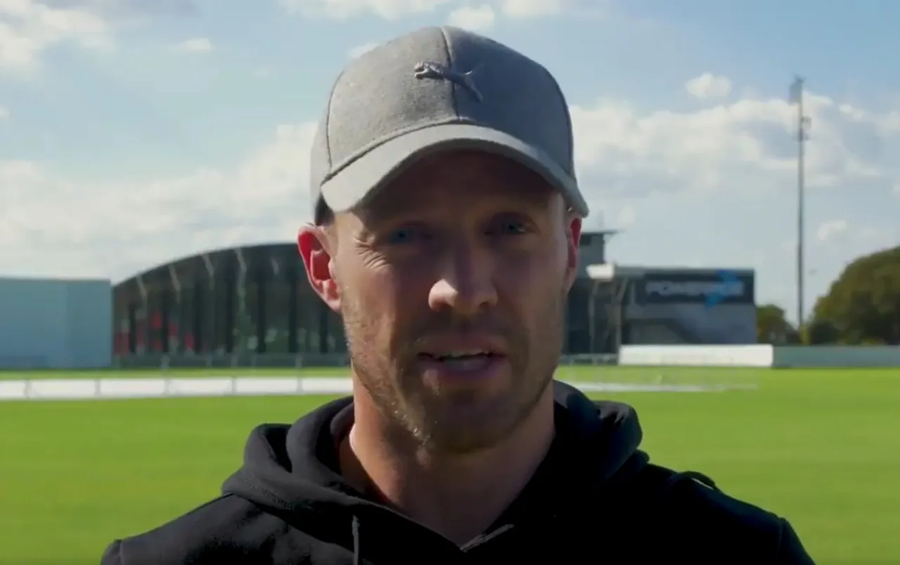 AB de Villiers retires from International cricket