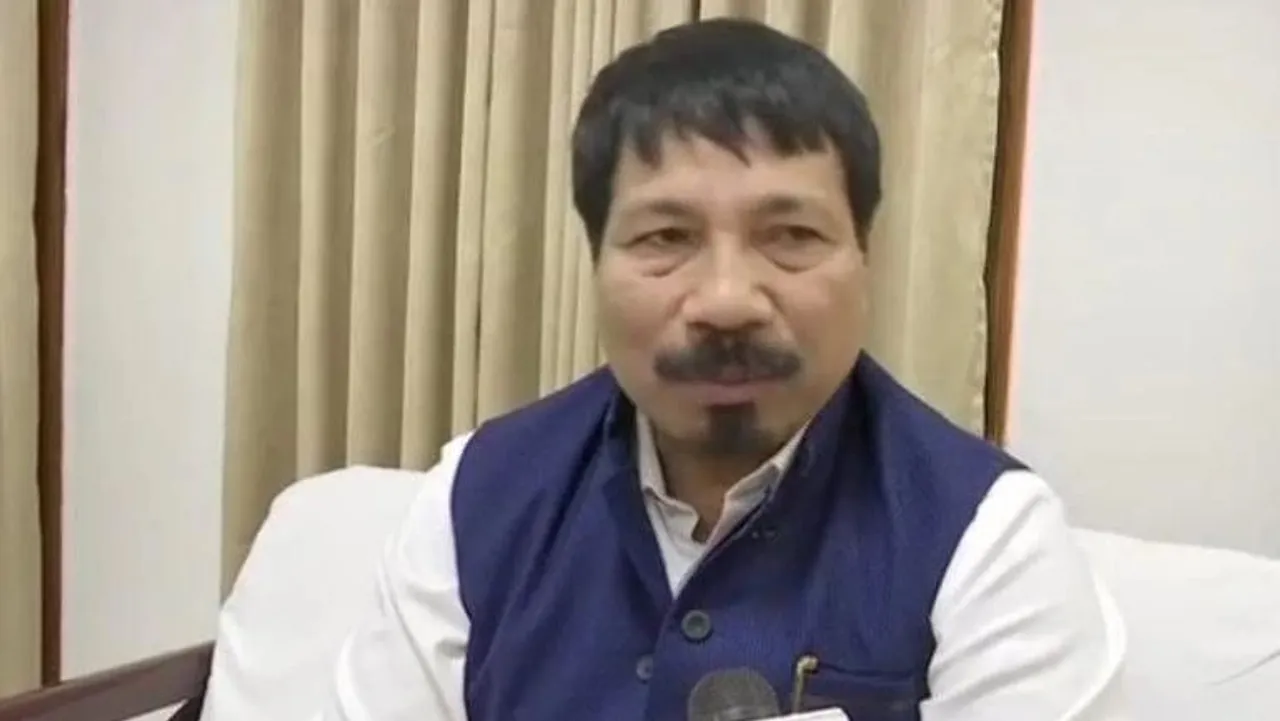 Atul Bora urges CM to take the side of people