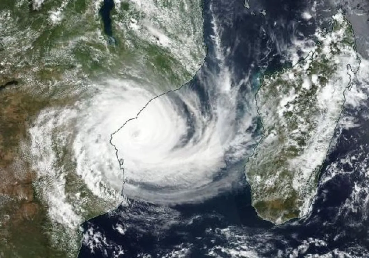 Over 160 dead in Cyclone Idai