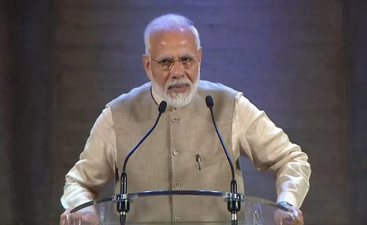 PM addresses Indian community at UNESCO HQ