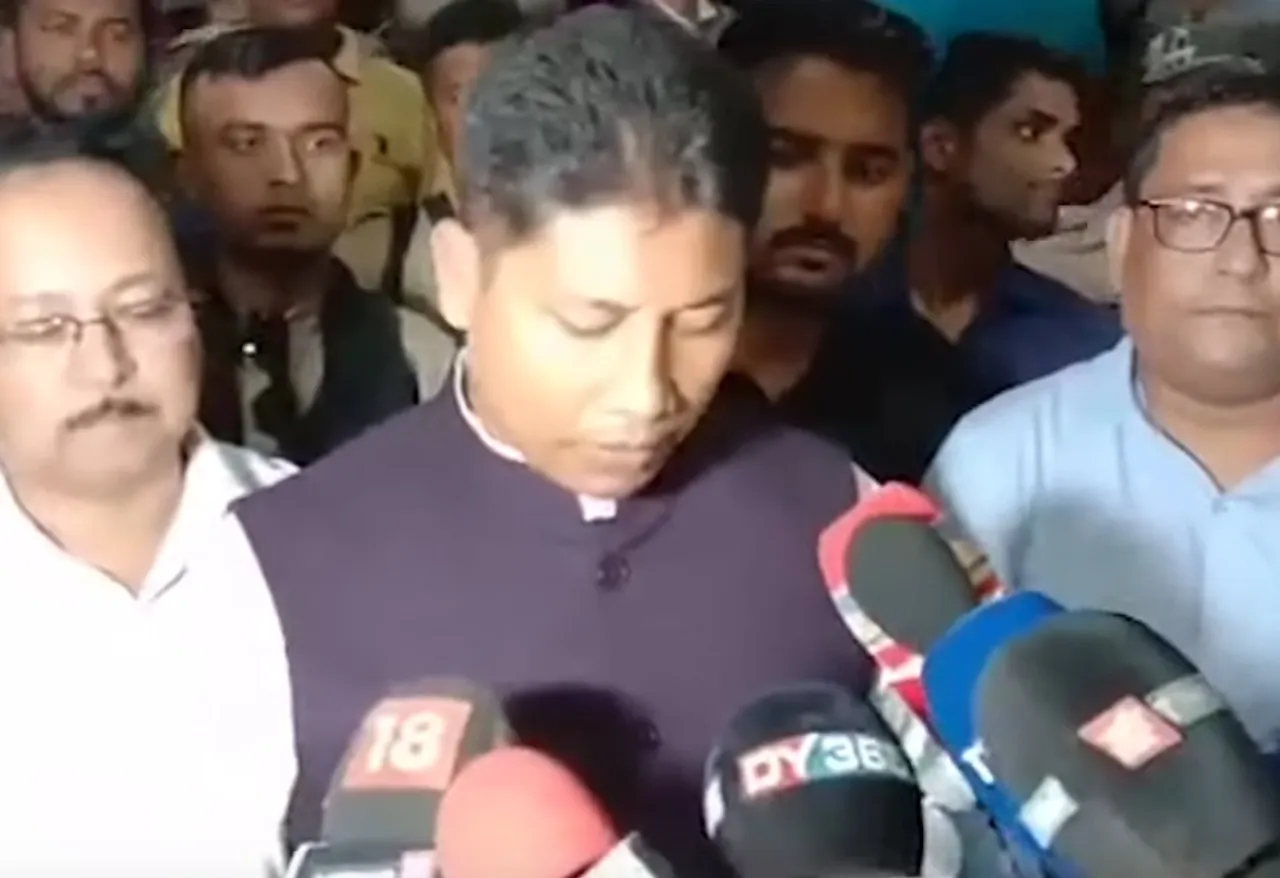Infants’ death: Pijush visits JMCH