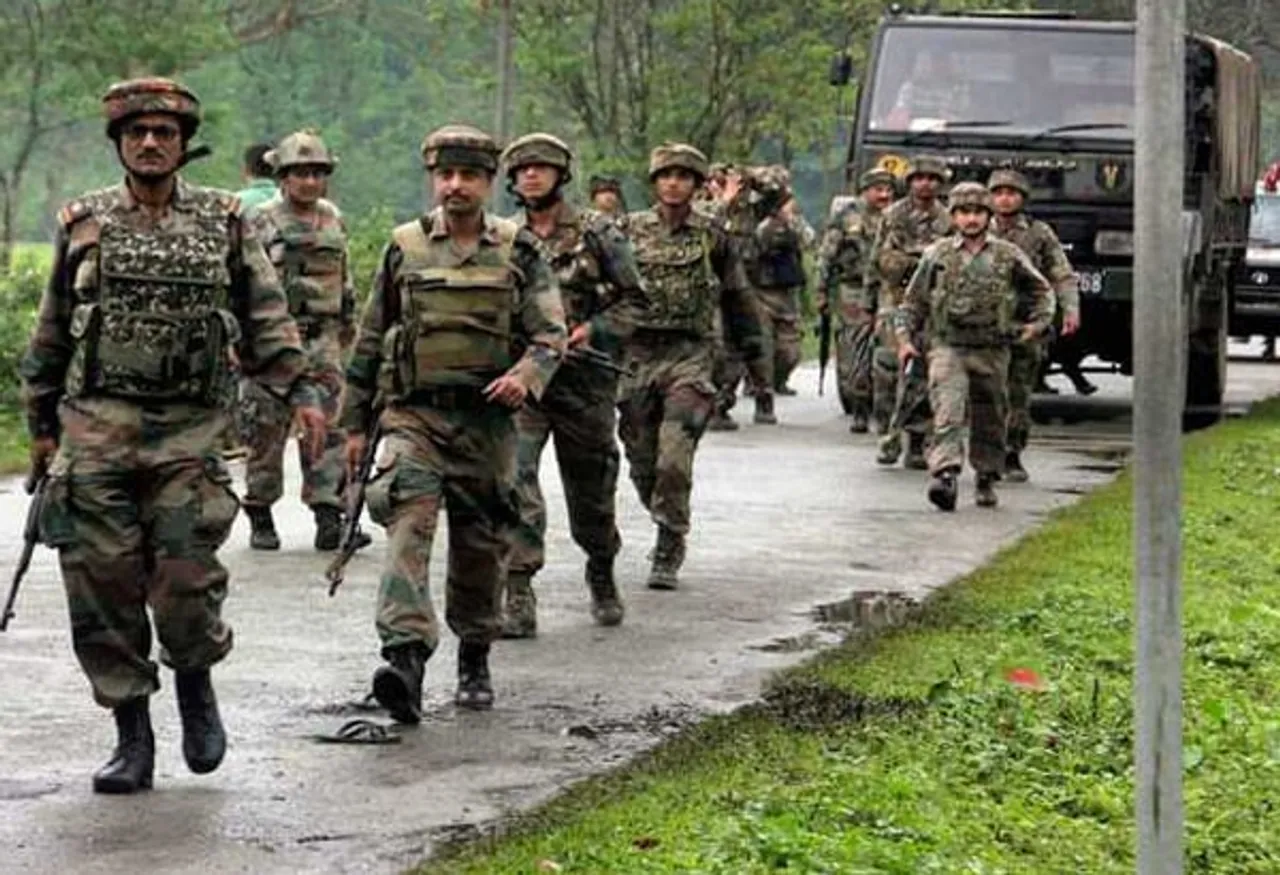 J&K: 3 CRPF jawans Martyred In Attack On Paramilitary Patrol