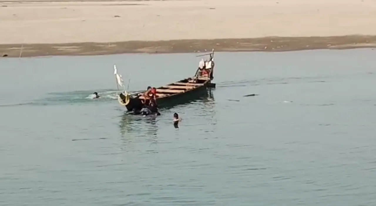 Jorhat: 4 Missing As Boat Capsizes In Brahmaputra