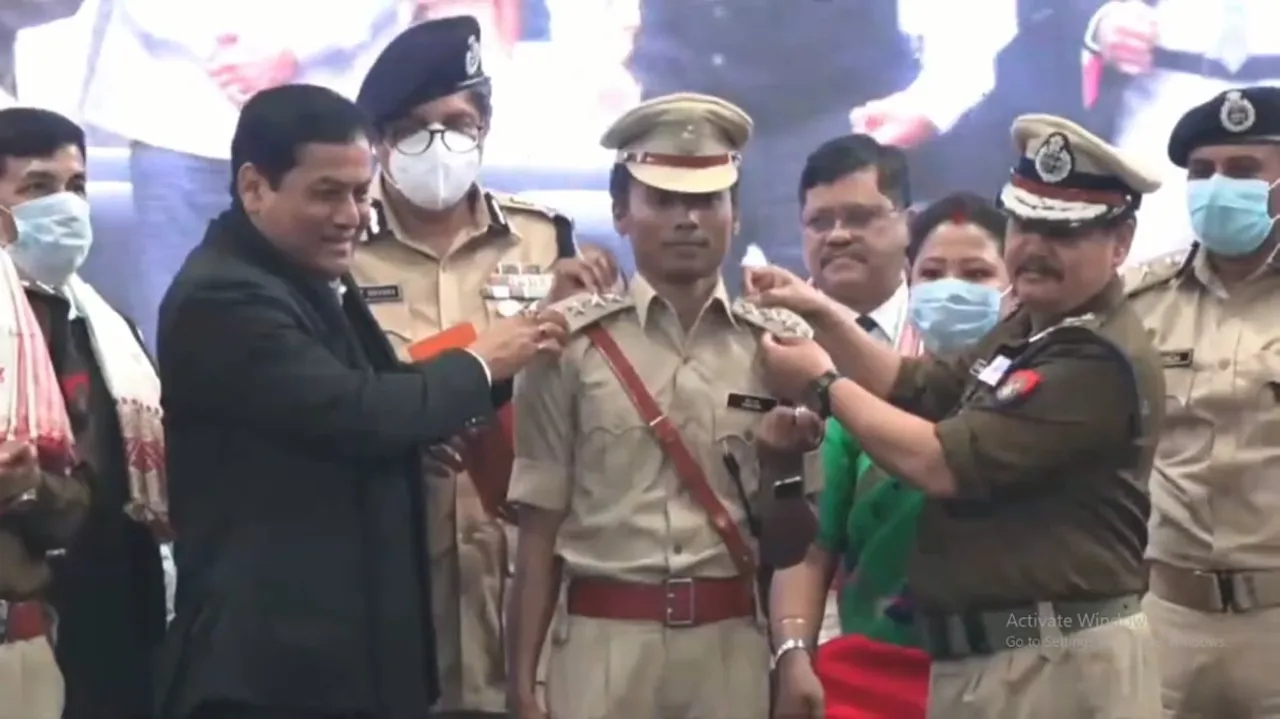CM Hands Over Appointment Letters To Hima Das & 597 SIs Of Assam Police