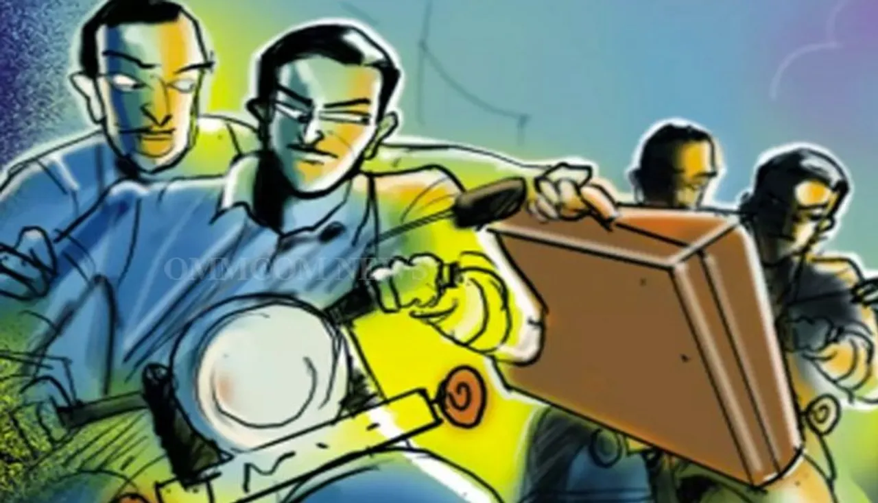 Daylight Robbery Reported In Hatigarh Chariali