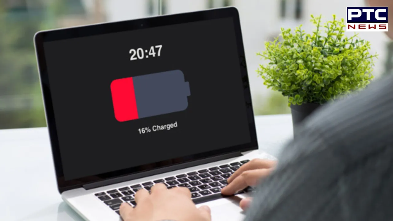 Laptop Battery: जानिए कौन सी गलतियां आपके लैपटॉप की बैटरी को करेगी खराब