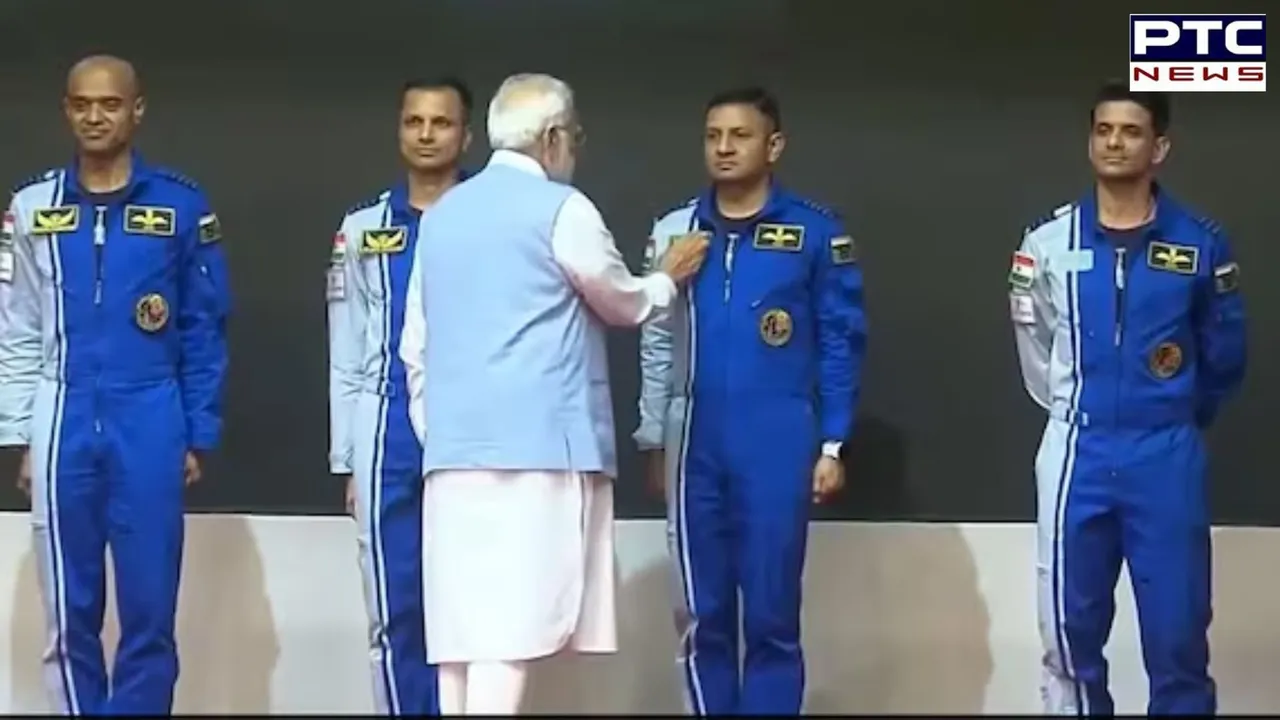 पीएम मोदी ने गगनयान के लिए 4 अंतरिक्ष यात्रियों के नामों की घोषणा