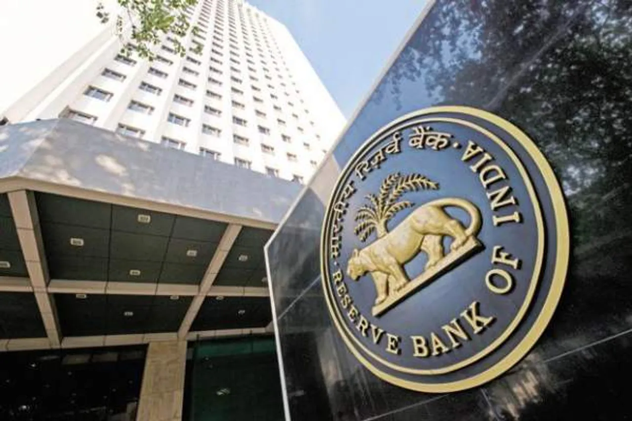 Banks see whopping 73% spike in frauds at Rs 71,543 cr in FY19