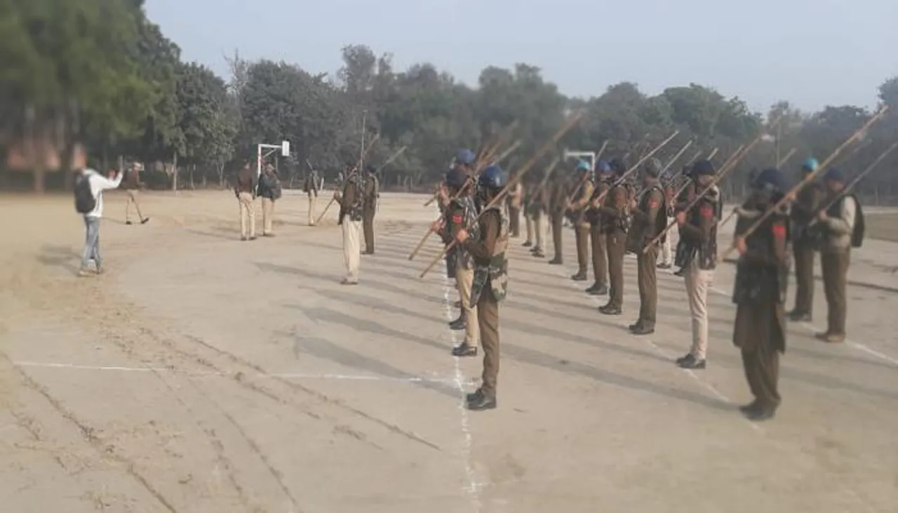पानीपत में पुलिसकर्मियों ने किया दंगा नियंत्रण का अभ्यास