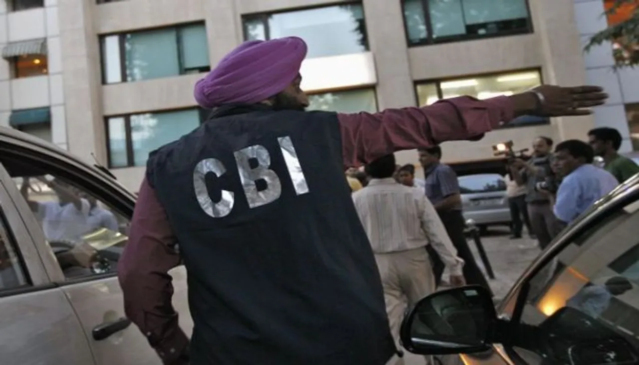 CBI ने गुरुग्राम, नोएडा, श्रीनगर और जम्मू में मारे छापे, यह है पूरा मामला