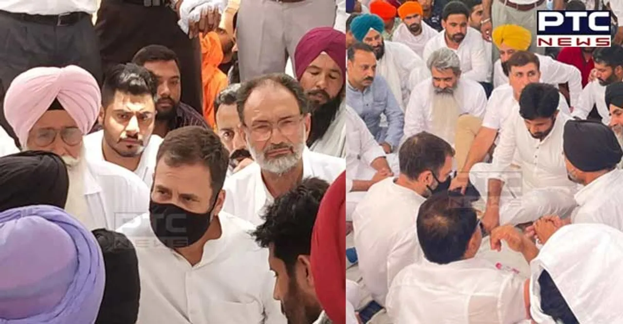 Rahul Gandhi meets Sidhu Moosewala's family in Mansa