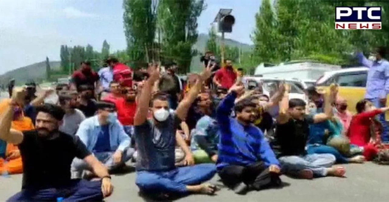 J-K: Kashmiri Pandits warn of mass migration amid increasing terrorism