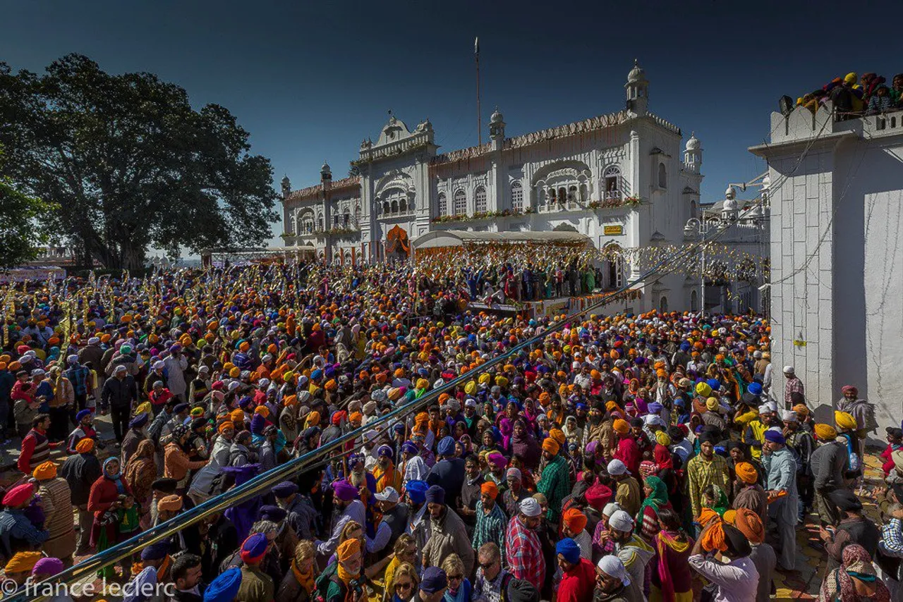 Hola Mohalla Festival 2018 begins at Anandpur Sahib, Punjab